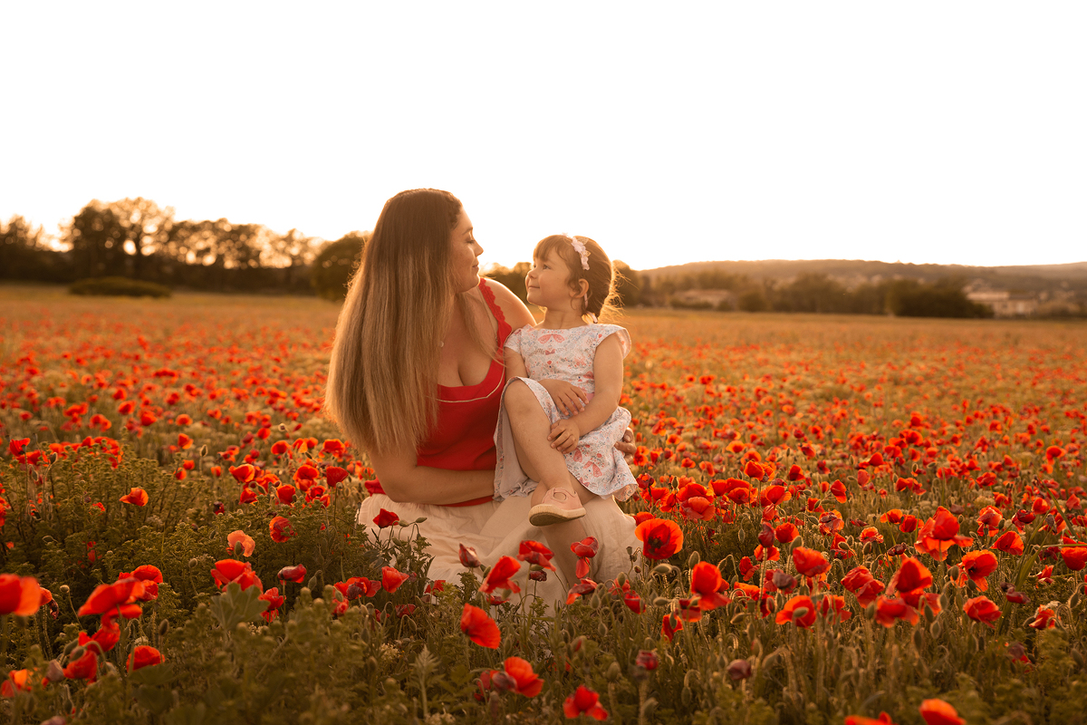 Une séance photos dans les coquelicots à Manosque