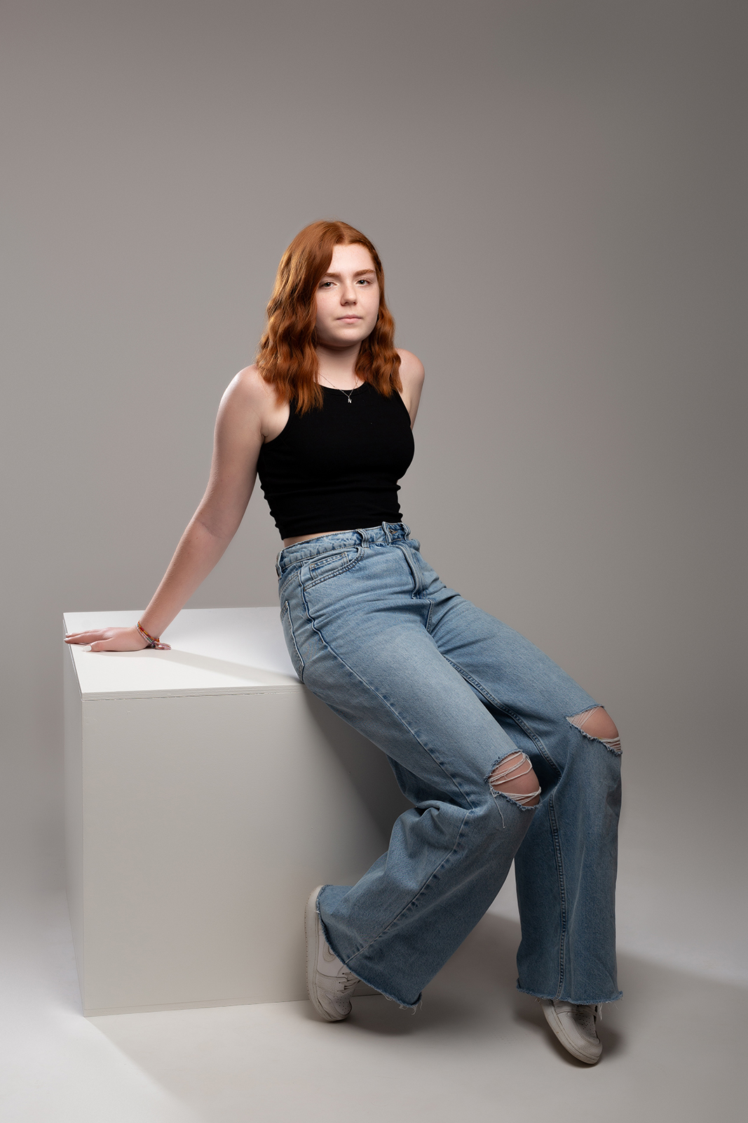 Photographie en studio d'une adolescente