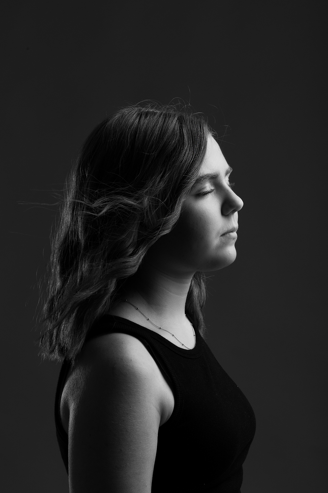 Un portrait d'art en noir et blanc réalisé par Emilie Lemele
