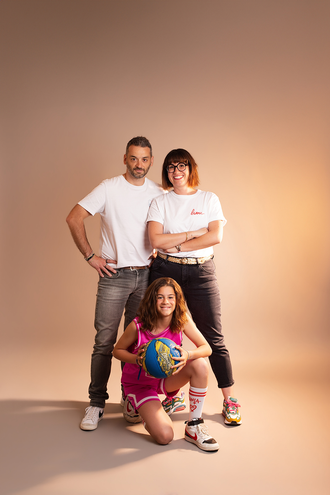 Une séance photo famille en studio comme des super héros